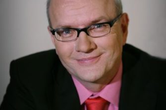 Leif Nummela: Idea henkilöseurakunnista elossa