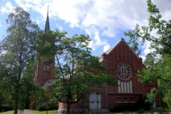 Jukka Paarma Kylmäkosken kirkon keräyksen suojelijaksi