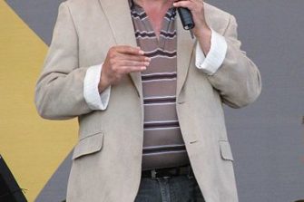 Rainer Friman vaatii Kari Mäkiseltä vastauksia