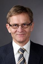Timo Junkkaala: Kolehtijupakka kääntyy itseään vastaan