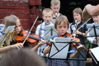 Soli Deo Gloria leirillä  iloittiin musiikin kipinästä
