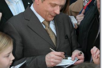 Myös Niinistö kertoi kantansa avioliittolakiin