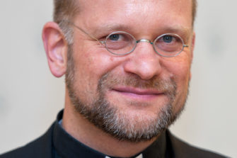Jari Jolkkonen: ”Jako liberaaleihin ja konservatiiveihin on aikansa elänyt”