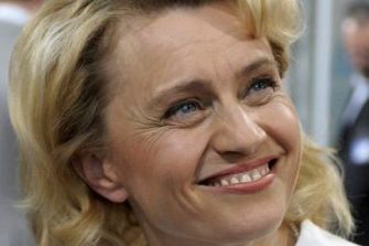 Sisäministeri Räsänen Radio Deille: ”Hallituksessa tekemisen meininki”