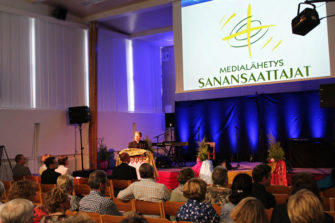 Sanansaattajien nimi muuttui