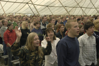 Helluntailaiset juhlivat juhannuksena Keuruulla