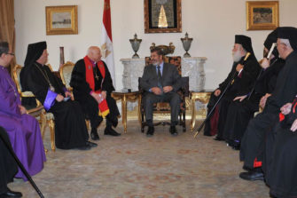 Egyptin presidentti rauhoitteli kristittyjä