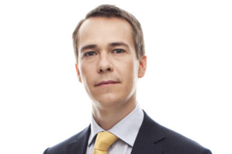Rkp:n puheenjohtaja Carl Haglund pelkää uutta jytkyä