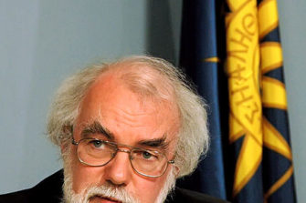 Rowan Williams ajaa viimeisinä tehtävinään naispiispuutta anglikaanikirkkoon