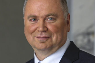 Puhemies Heinäluoma kristillisen vapputapahtuman puhujaksi
