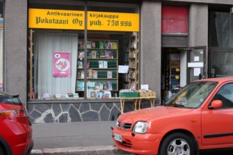 Pokstaavi lopettaa kivijalkamyymälän
