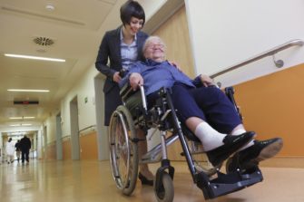Sosiaaliturvan vastikkeellisuus jakaa mielipiteitä