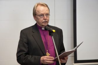Arkkipiispa Kari Mäkinen arkipyhien siirrosta Ylelle: Ei viisasta eikä hyvä