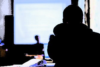 Teologinen koulutus nousussa uusissa karismaattisissa liikkeissä