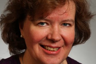 Iiris Kivimäestä Suomen Lähetysseuran viestintäjohtaja
