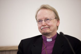 Kari Mäkinen ottaa esille ehtoollisyhteyden Vatikaanissa
