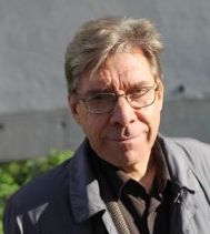 Sadinmaan teeseissä kiusallinen jännite