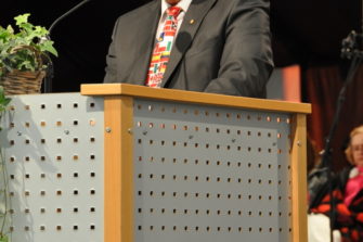 Juhannuskonferenssi alkoi vahvalla kannanotolla