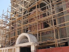 Uusi kirkko nousee tuhotun tilalle Egyptissä