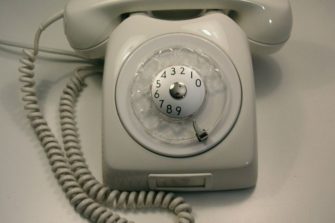 Palveleva puhelin täyttää tänään 50 vuotta