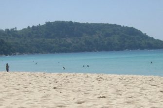 Tsunamikatastrofin muistotilaisuus Phuketissa