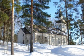 Koskuen kirkon kynnystä halutaan madaltaa