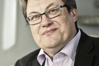 Juha Vähäsarja Perussanoma Oy:n johtoon ja Elämä-lehden päätoimittajaksi