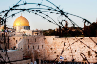 Palestiinan johtajan antisemitistiset lausunnot tuomittiin maailmalla