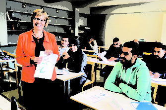 Evankelinen opisto avasi ovet turvapaikanhakijoille