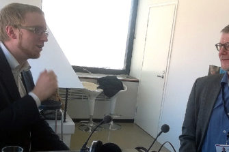 Kirkkohallituksen Kari Latvus Radio Deissä: ”Kirkko ei anna turvapaikkapäätöksiä”