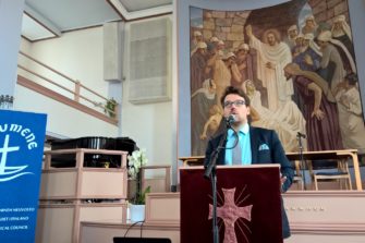 Ville Niinistö: ”Ekokatastrofin estämiseksi tarvitaan uskonnollista puhetta”