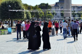 Euroopan muslimien määrä yli 1,5-kertaistuu vuoteen 2050 mennessä