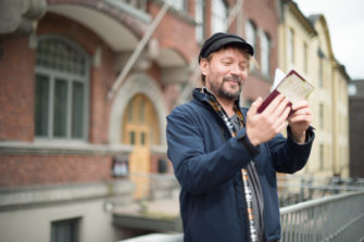 Pauli Hanhiniemestä toivon lähettiläs