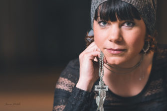 Ilta Lauran kanssa -talk showssa keskustellaan läsnäolon taidosta