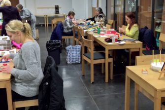 Bible journaling voi olla portti seurakunnan toimintaan