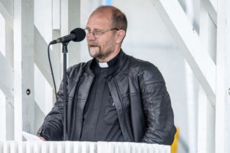 Tikkurilan seurakunnan kappalainen Heikki Leppä menehtyi sukellusonnettomuudessa