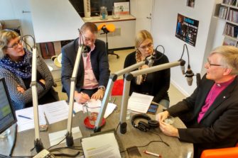Piispa Häkkinen Radio Deissä: ”Kiristynyt turvapaikkapolitiikka johtanut kohtuuttomiin tilanteisiin”