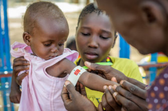Rukoushaaste Afrikan vakavan nälkäkriisin taltuttamiseksi