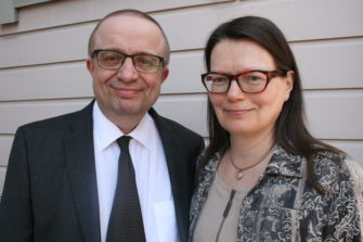 Anna puolisolle jakamatonta huomiota