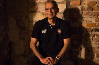 Iranista vainoa paennut Reza Torkamand: ”En voinut olla kertomatta evankeliumia”
