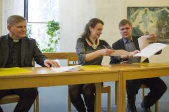 Helsingin yliopisto tarjoaa teologiopiskelijoiden työpanosta seurakuntiin aiempaa aktiivisemmin