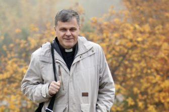 Vuoden pappi Juha Tanska: ”Voimauttava valokuva on vahva väline”