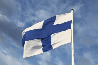 Siniristilippu täyttää tänään 100 vuotta