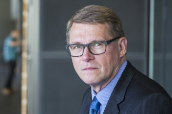 Keskustan presidenttiehdokas Matti Vanhanen: ”En hyväksy mykkäkoulua Venäjän kanssa”