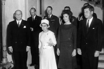 Gerda Ryti oli spiritualisti, Sylvi Kekkonen kirkkokriittinen