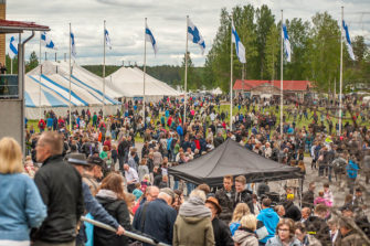 Tulevaisuus ja toivo helluntailaisten juhannuskonferenssin teemana