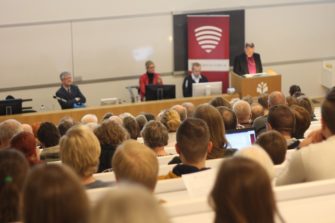 Tuhlaajapojan paluu peruutettu – onko julkinen keskustelu muuttunut armottomaksi?