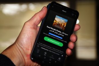 Pekka Simojoen farsinkielinen Nordic Praise löytyy myös Spotifysta