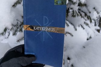 Katekismuksesta on moneksi