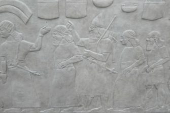 Irakilaisempi kuin luulit: johdatus jeesuksenkielisten kristittyjen identiteettikiistaan